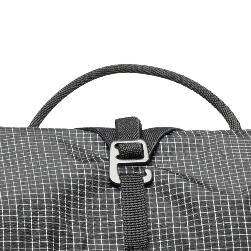 블랙다이아몬드,디스턴스 22